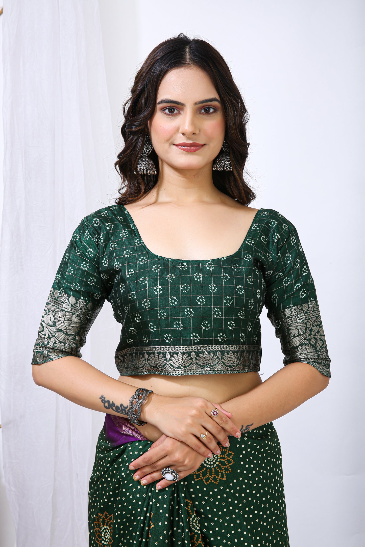 Green Color Dola Cotton Fabric Kalamkari Print Saree With Printed Blouse Piece