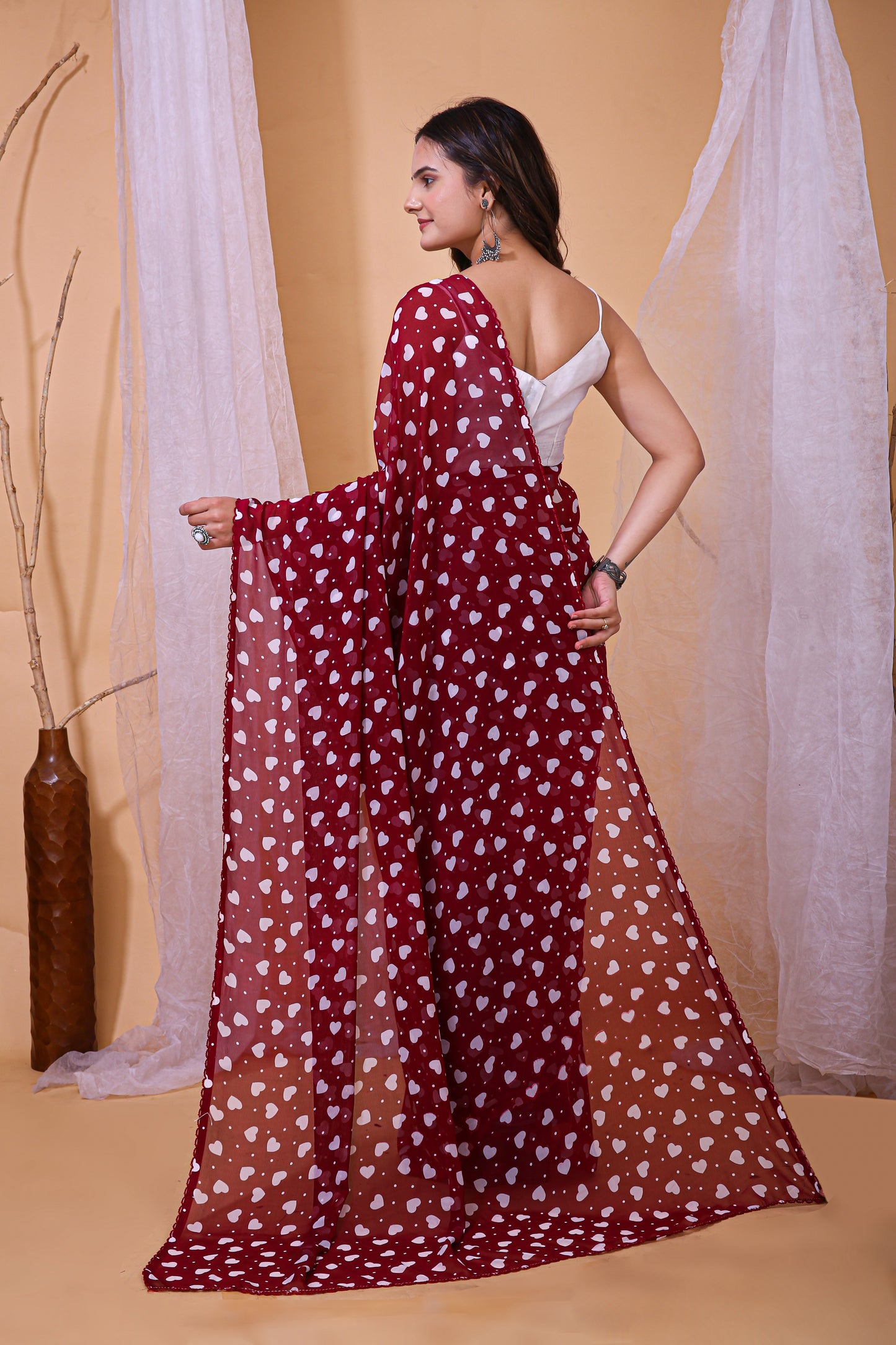 Maroon Color Georgette Fabric Heart Print Saree With Blouse Piece
