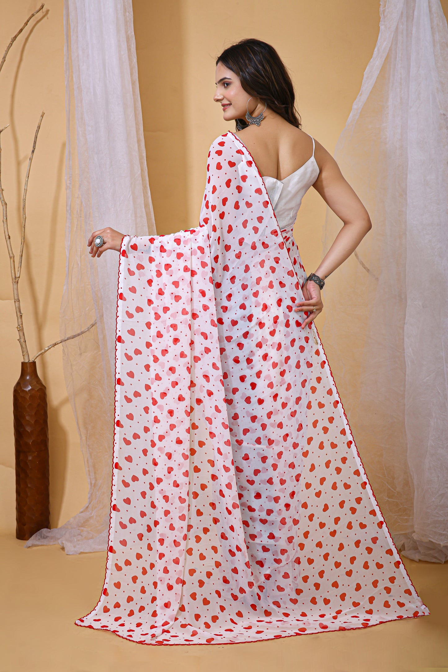White & Red Color Georgette Fabric Heart Print Saree With Blouse Piece