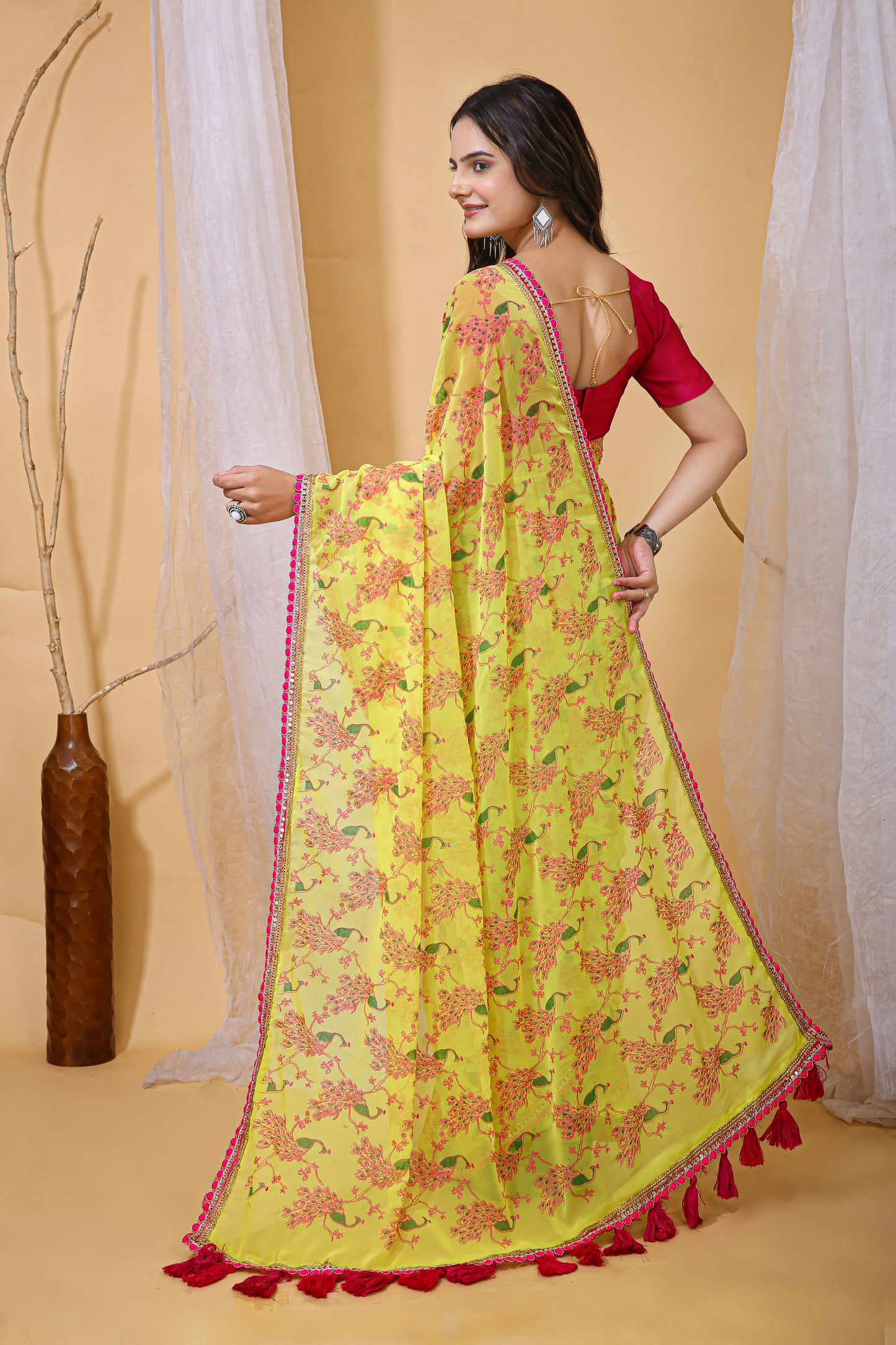 Lemon Yellow Color Georgette Fabric Digital Print Saree With Blouse Piece