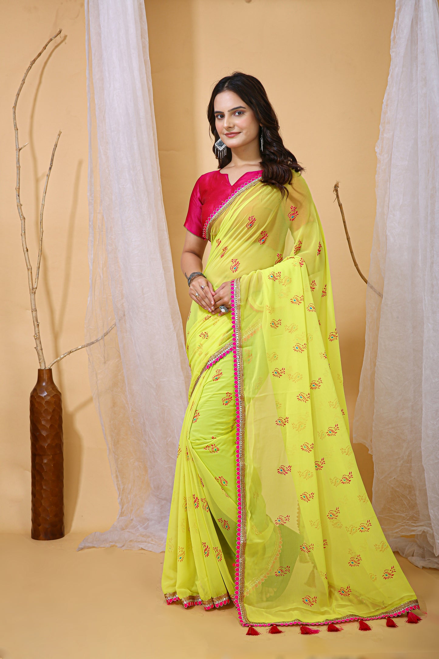 Lemon Yellow Color Georgette Fabric Digital Print Saree With Blouse Piece