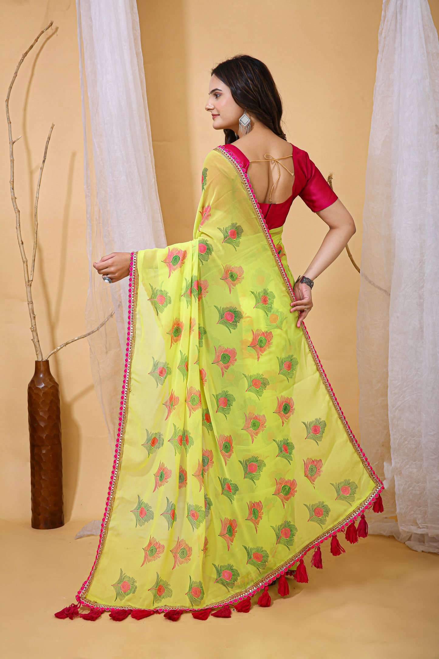 Lemon Yellow Color Georgette Fabric Digital Print Saree With Blouse Piece
