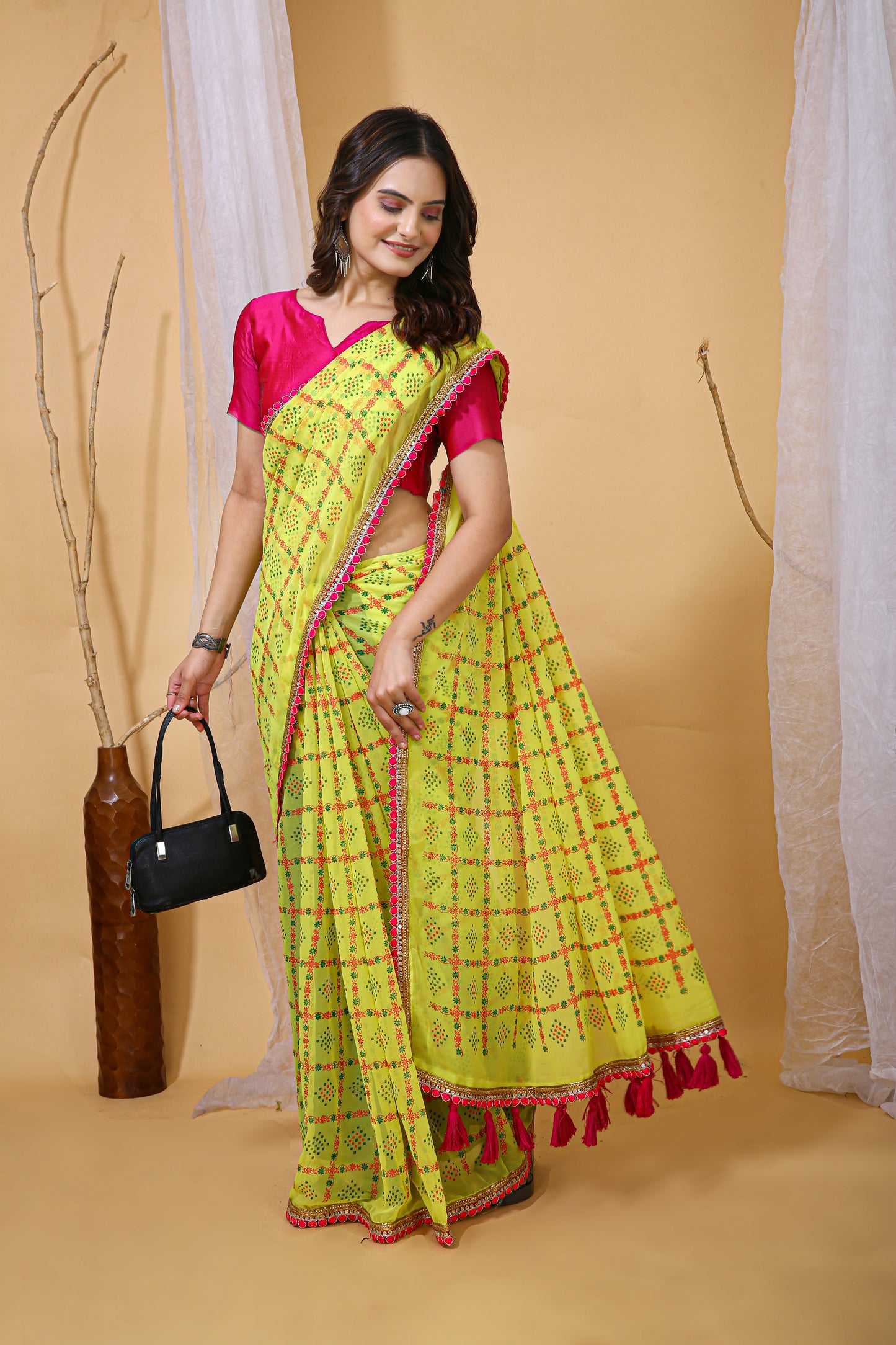 Lemon Yellow Color Georgette Fabric Digital Print Saree With Blouse Piece