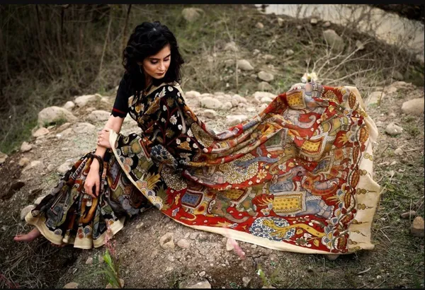 Stunning Black Color Cotton Linen Saree With Unstitched Blouse Piece For Women