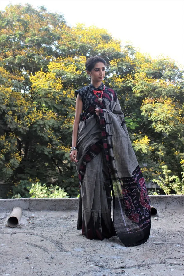 Royal Gray and Red Color Cotton Linen Saree With Unstitched Blouse Piece For Women