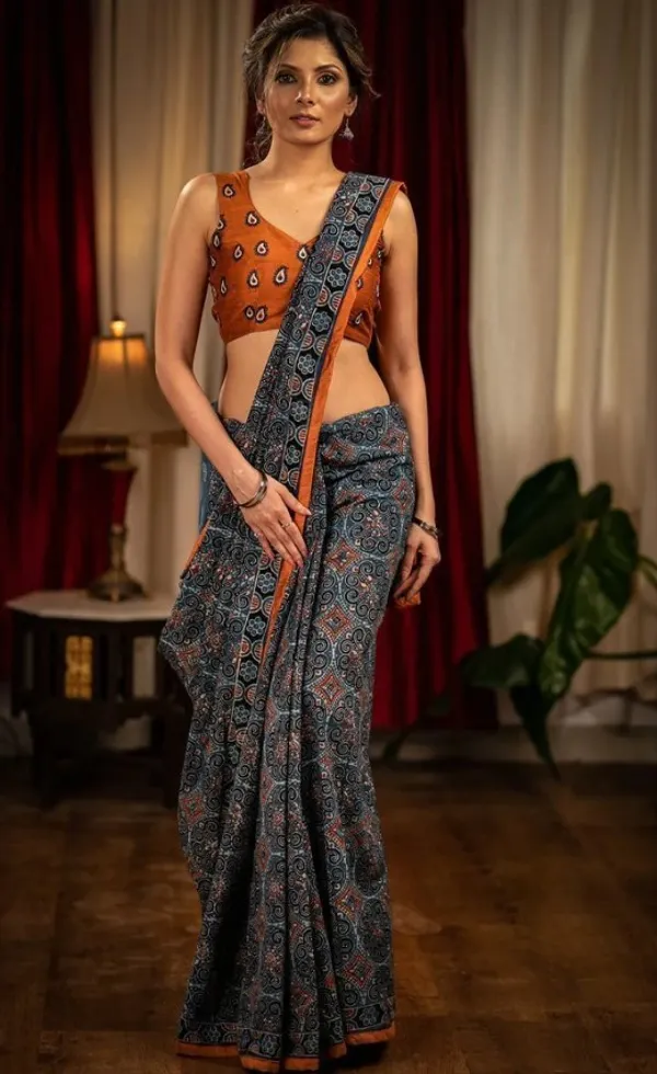 Gorgeous Gray Color Cotton Linen Saree With Unstitched Blouse Piece For Women