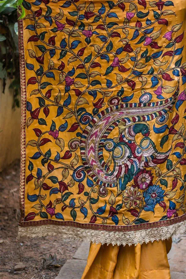 Dazzling Yellow Color Cotton Linen Saree With Unstitched Blouse Piece For Women