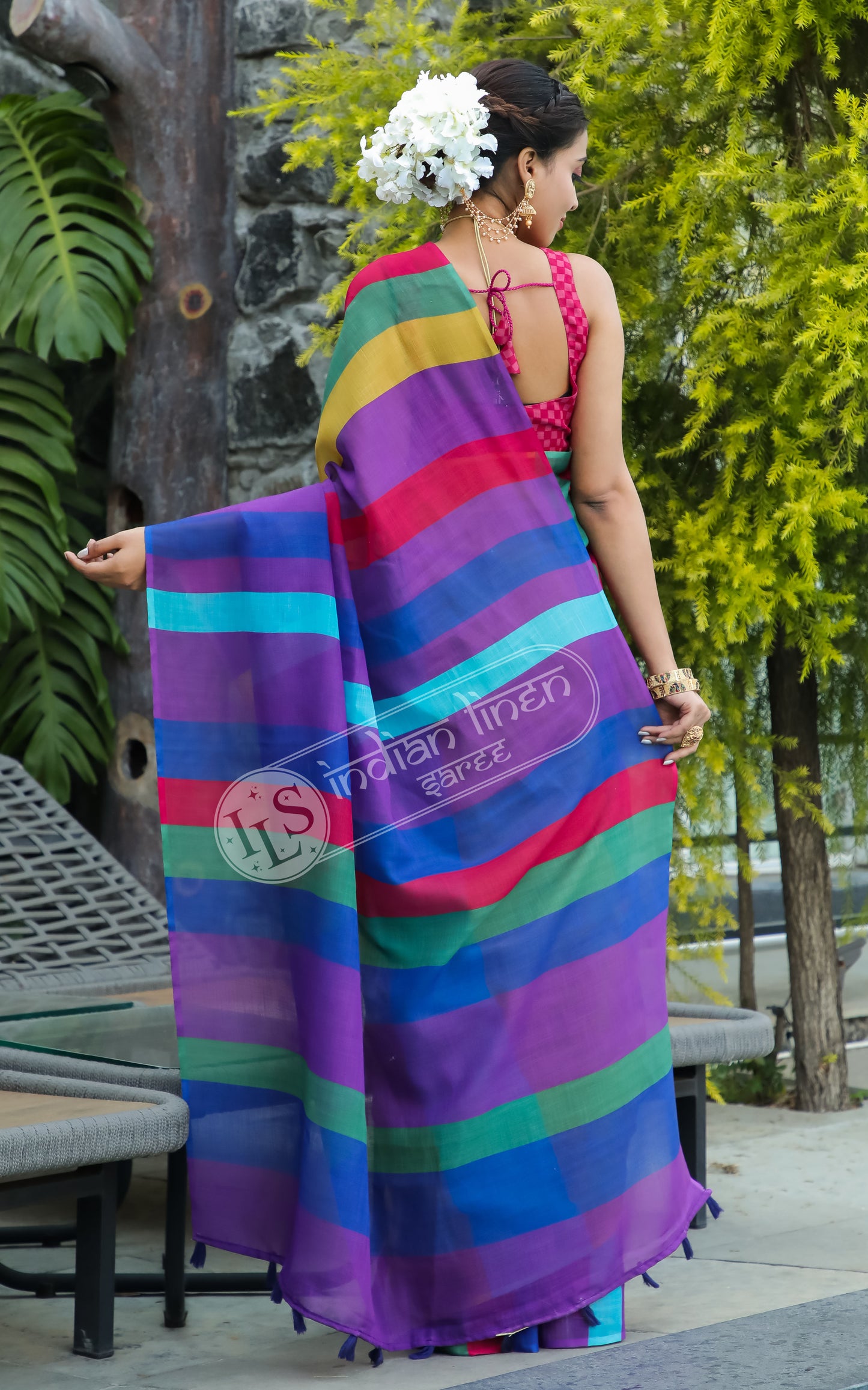 Charming Blue and Red Color Cotton Linen Saree With Unstitched Blouse Piece For Women
