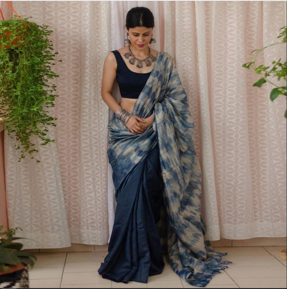 Glamorous Blue Color Cotton Linen Saree With Unstitched Blouse Piece For Women