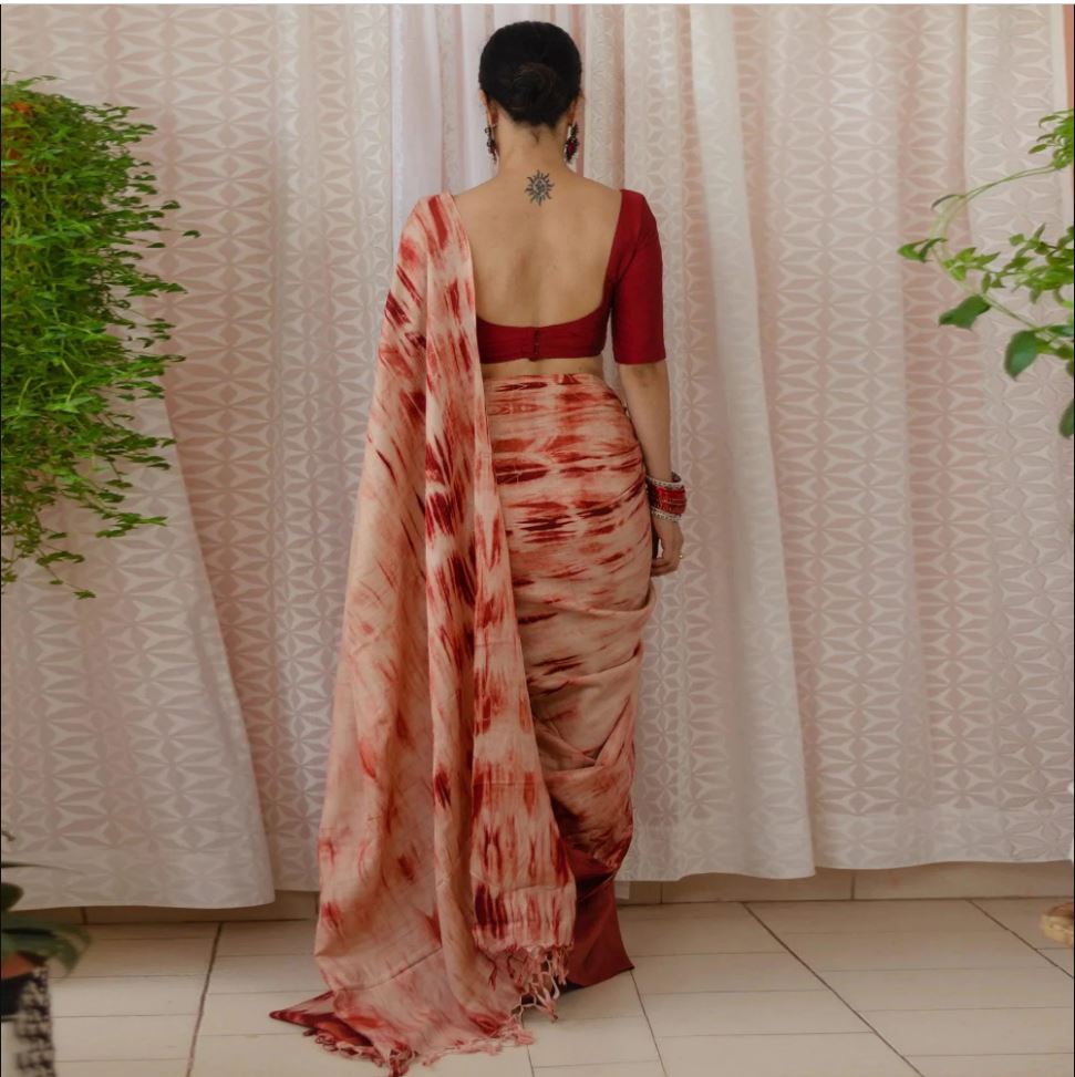 Radiant Red Color Cotton Linen Saree With Unstitched Blouse Piece For Women