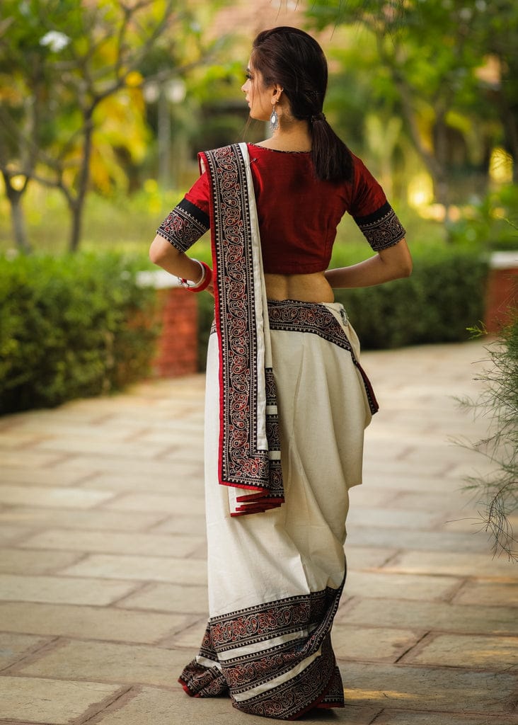Royal White Color Cotton Linen Saree With Unstitched Blouse Piece For Women