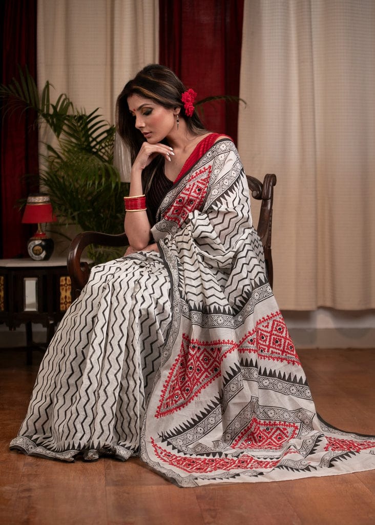 Enchanting White Color Cotton Linen Saree With Unstitched Blouse Piece For Women