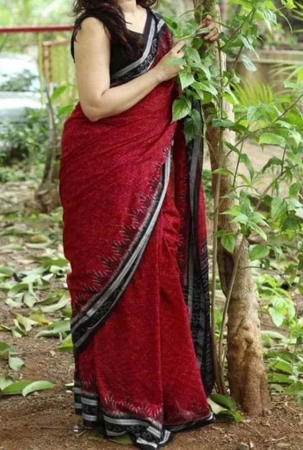 Traditional Red Color Cotton Linen Saree With Unstitched Blouse Piece For Women