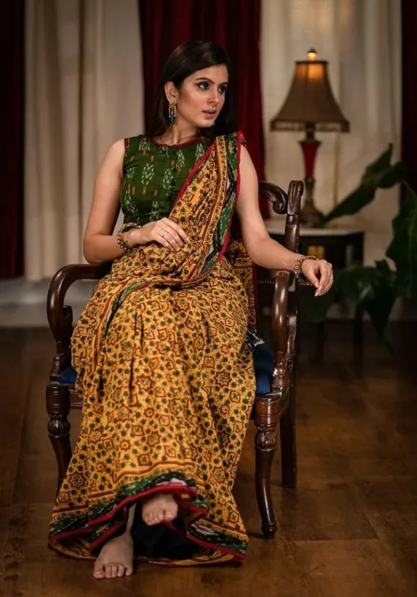 Vibrant Yellow Color Cotton Linen Saree With Unstitched Blouse Piece For Women