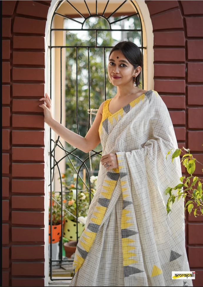 White Saree 🤍