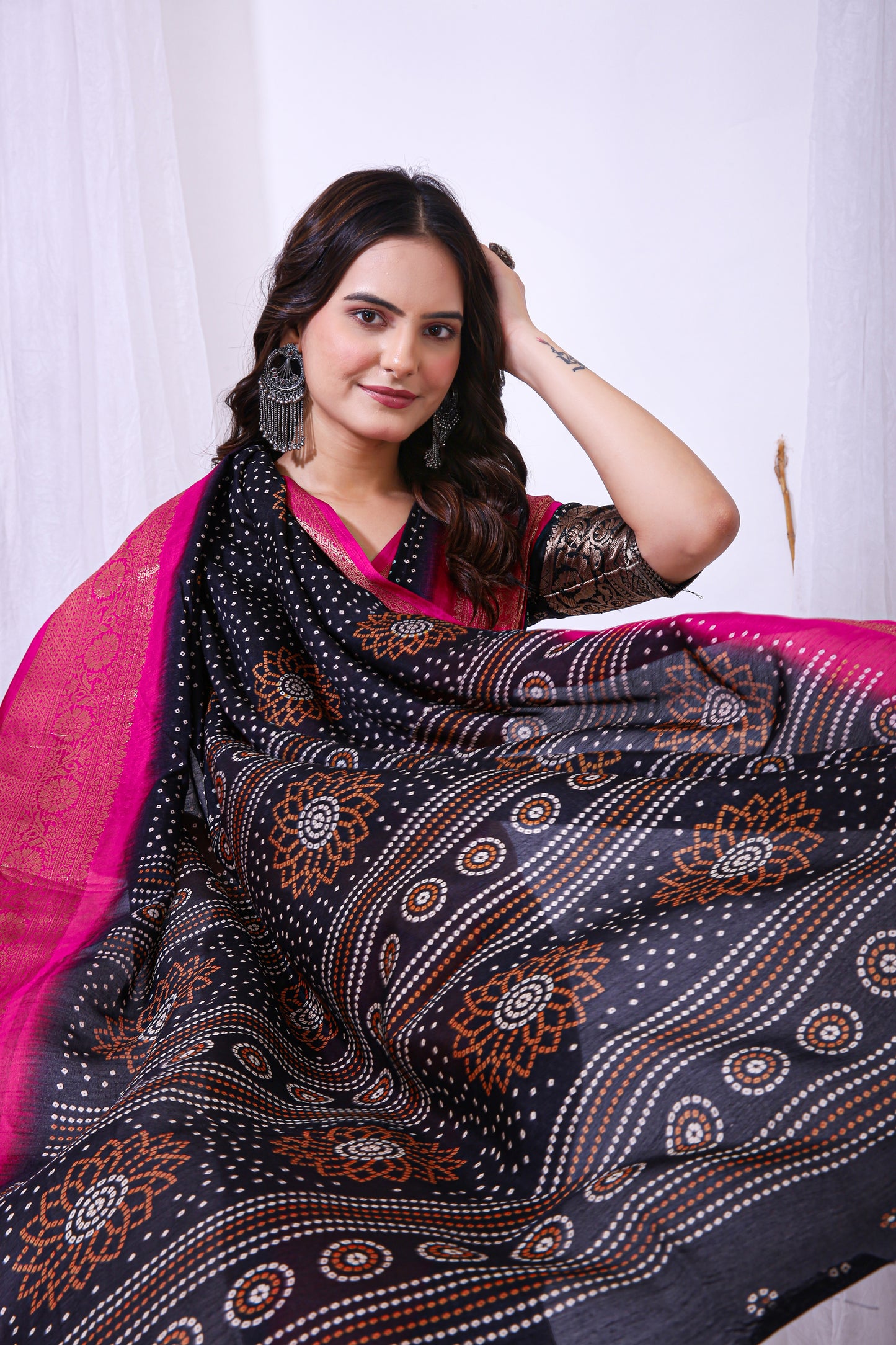 Black Color Dola Cotton Fabric Kalamkari Print Saree With Printed Blouse Piece