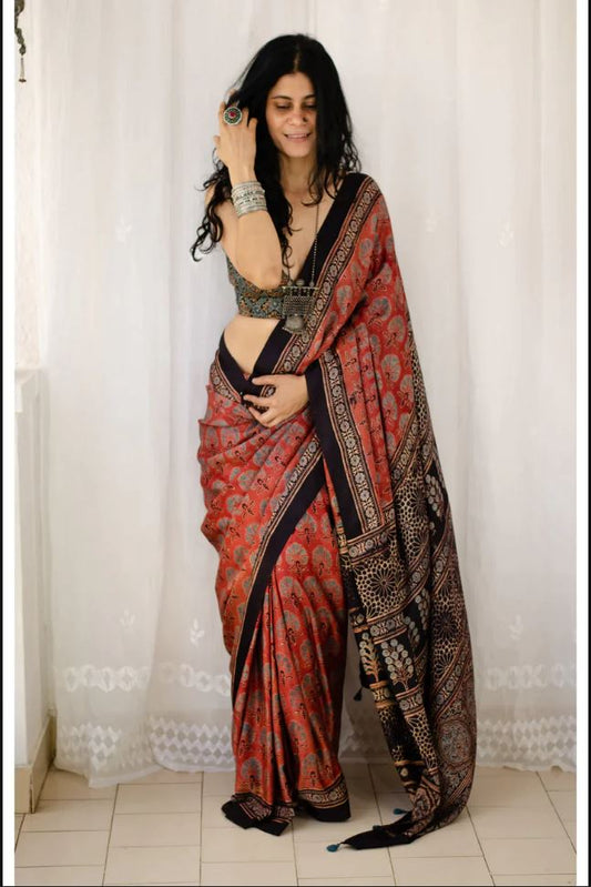 Majestic Red Color Cotton Linen Saree With Unstitched Blouse Piece For Women
