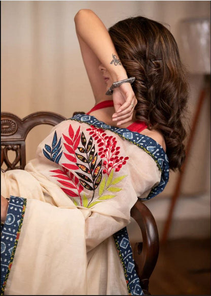 Luxurious White Color Cotton Linen Saree With Unstitched Blouse Piece For Women