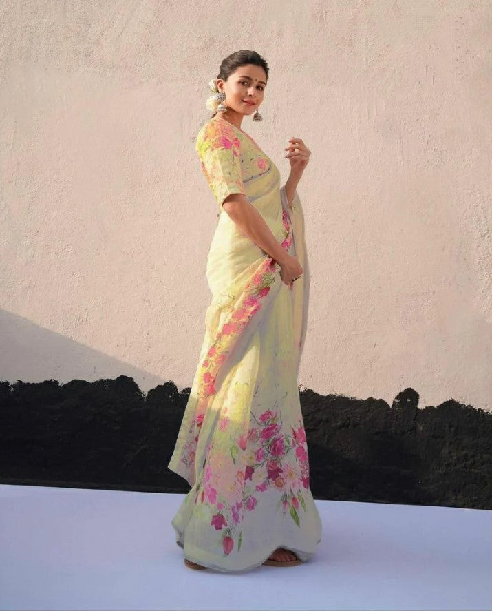 Captivating White with Pink Color Cotton Linen Saree With Unstitched Blouse Piece For Women