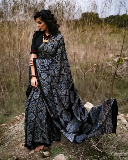 Classy Black Color Cotton Linen Saree With Unstitched Blouse Piece For Women